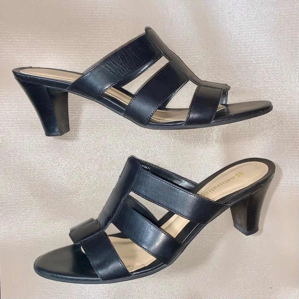Naturalizer Black Leather Strappy Slide Heels Size 7M - Picture 3 of 10